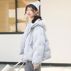 小雪花羽绒服