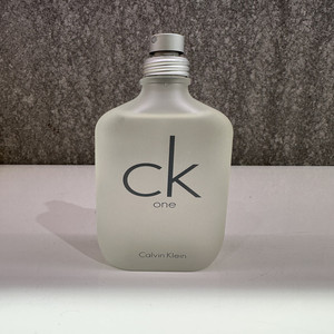 ck香水专柜正品