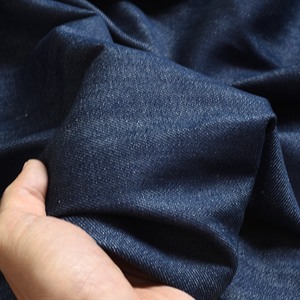 高品质放心买日本冈山进口夏季薄款蓝灰牛仔布料丹宁软垂舒适透气