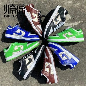 Supreme x Nike SB Dunk Low 联名板鞋 DH3228-102-103-100-101