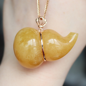 蜜蜡葫芦吊坠18k金镶嵌俄料鸡油黄满蜜挂件天然无优化原款送证书