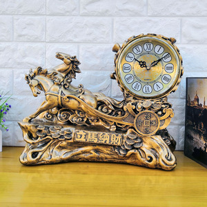 客厅座钟工艺飞马时钟简约现代台钟欧式仿古台钟创意复古田园桌钟