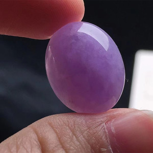 紫翠玉宝石激光图片