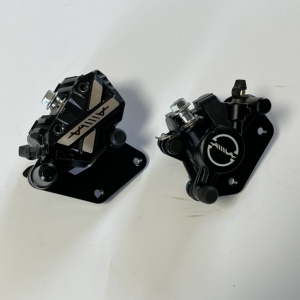 爱玛电动车雪豹款刹车泵前后刹车泵碟刹泵卡钳