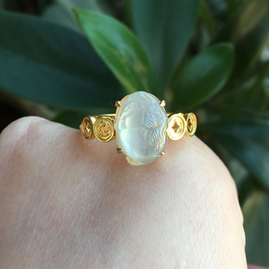 翡翠金蟾戒指冰种起光三脚蟾戒面蛋面18k金镶嵌天然a货玉石女戒指