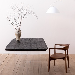 「立方木作」法橡炭烧木桌子黑色碳化大板桌亚克力悬浮创意书桌