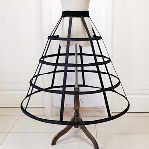 00陈1346651692淘宝裙撑lolita暴力卡门鱼骨撑可调节洛丽塔日常鸟笼