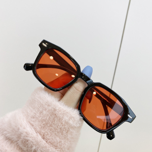 复古彩色小墨镜