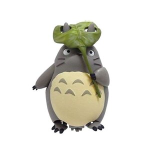 日本代购宫崎骏吉卜力龙猫大龙猫手拿叶子伞可行走手办生日礼物