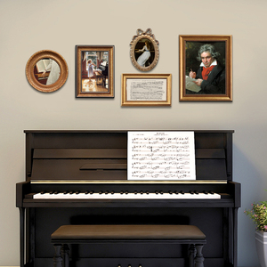 现代钢琴画琴房装饰画组合金色艺术人物贝多芬乐谱有框画简约风格