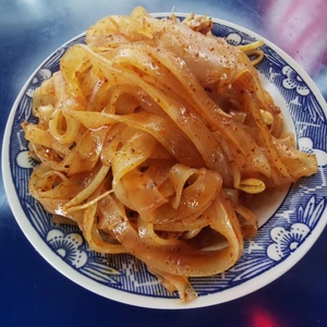 甘肃陇南成县西关好吃的擀面皮3碗面筋特产零食凉皮速食正宗小吃