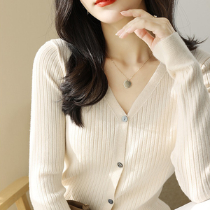 春秋季新款韩版气质单穿外搭冬季v领修身显瘦针织开衫毛衣女上衣