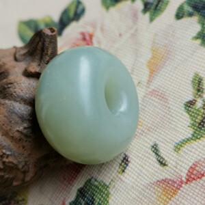 天然新疆且末蓝和田玉平安胖扣墩子面包圈吊坠挂件厚实饱满毛衣链