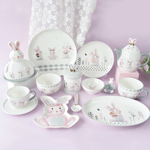 创意可爱兔子个性米饭碗盘套装轻奢陶瓷浮雕餐具家用早餐沙拉碗碟