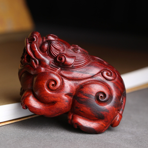 印度小叶紫檀貔貅手把件红木招财貔貅实木手工木雕家居工艺品摆件