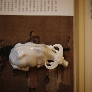 鹿角卧牛雕刻摆件文玩动物收藏文房笔架笔搁笔山精品工艺品1273