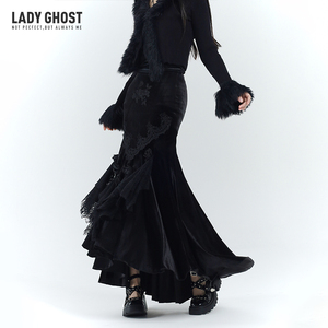 幽灵少女黑色丝绒鱼尾裙半身裙艺术感风情万种的长裙子中世纪复古