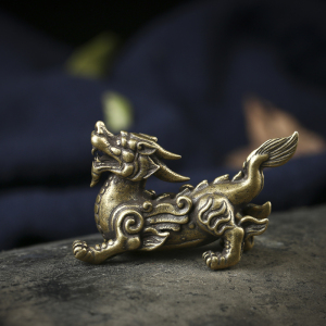 纯铜招财镇宅麒麟摆件 仿古迷你化煞风水助运居家神兽古玩手把件