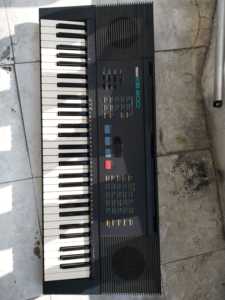 雅马哈电子琴kb-200