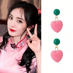 杨幂同款粉色爱心耳环耳饰耳钉少女可爱耳坠2022春夏新款女潮抖音