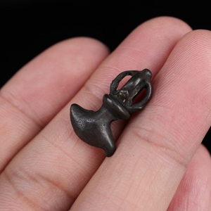 藏传手工黑漆古工艺皮壳包浆天铁托甲五股金刚钺刀法器吊坠背云