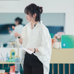 中餐厅姚安娜同款白色衬衫女早秋新款宽松慵懒设计感小众长袖衬衣