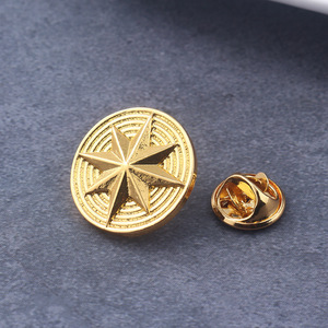 惊奇队长胸针 电影周边复仇者联盟简约圆盾徽章创意金属星星别针