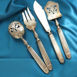 西洋古董纯银 925银餐具一套4枚 127g 雕花 勺子叉子铲子刀 收藏