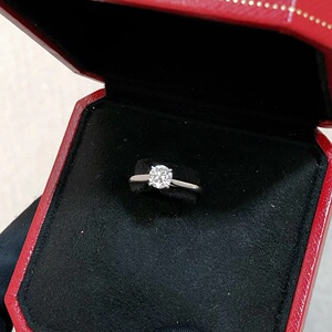 二手cartier卡地亚0.58ct g色vvs2经典款牛头钻戒婚戒