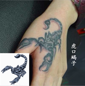 仿真虎口蝎子防水纹身贴 3d滴血蝎子 潮酷男女纹身贴纸持久刺青贴
