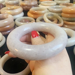 内蒙古佘太翠手镯