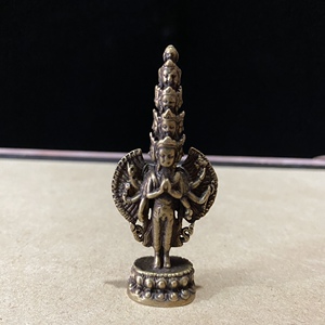 纯黄铜千手观音小摆件尼泊尔迷你小铜佛古玩铜器铜手把铜雕小佛像