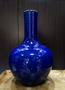 清代中期 洒兰釉霁蓝釉小开片厅堂陈设天球花瓶 旧藏老瓷瓶