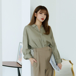 抹茶绿衬衫女