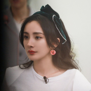 杨幂同款发带女绿色丝绒珠子铁丝头带发箍春夏季超好看发绳发饰潮