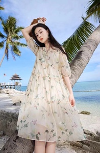 诗篇女2024夏季新款雪纺中袖仙气宽松沙滩海边度假碎花连衣裙裙子