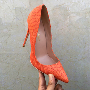 2021新款女鞋橙色蛇纹名媛高跟鞋12CM尖头细跟欧美性感浅口单鞋