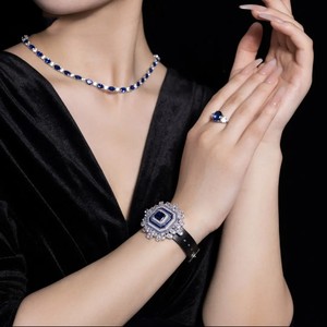 欧美珠宝高档气质蓝宝石镶钻中古黑色手表带手镯手饰闪亮手环腕带