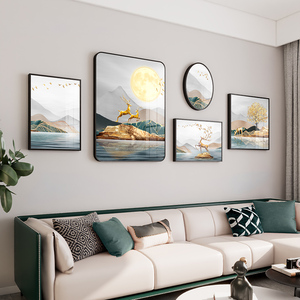 现代轻奢客厅装饰画大气沙发背景墙后面挂画墙面寓意好的麋鹿壁画