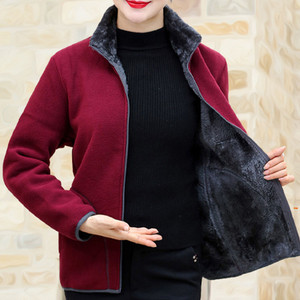 摇粒绒外套女加厚加绒秋冬季户外大码开衫透气抓绒衣中老年妈妈装