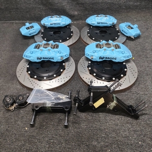 改装布雷博gt6 f50刹车ap卡钳正品鲍鱼mp拆车18z amg四六活塞套装