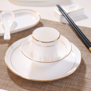 欧式金边西餐盘子菜盘家用吃饭碗创意碗碟套装景德镇骨瓷碟子餐具