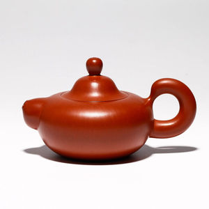 万新茶庄宜兴紫砂壶丁维其朱红师徒合制【小姐初恋壶】(160cc)