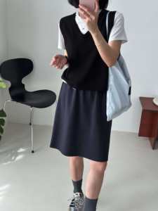 【小喵】韩代 24ss减龄时尚黑色薄款V领宽松显瘦百搭针织马甲