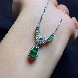 精品吊坠天然a货翡翠满绿蛋面镶嵌s925纯银时尚葫芦锁骨链女款