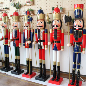 大型落地英伦胡桃夹子木偶士兵摆件商场店铺门口创意新年圣诞装饰
