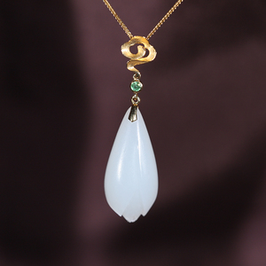 新疆和田玉羊脂白玉籽料金镶玉18k金祥云玉兰花吊坠苏工女油性足