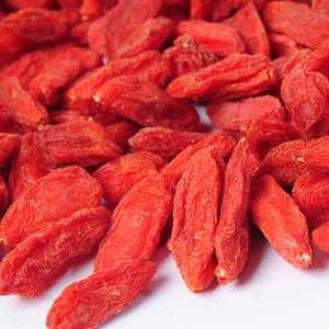 新疆精河大枸杞500克实惠装免洗嚼着吃全国包邮天山果香全部适用