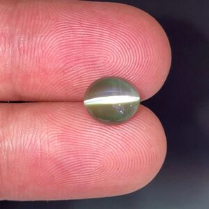 天然亚历山大变石猫眼效应超强切工精湛颜色超好支持18k金镶嵌