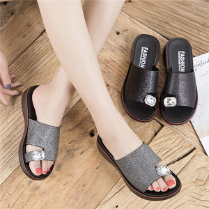 女皮凉拖鞋平底2019